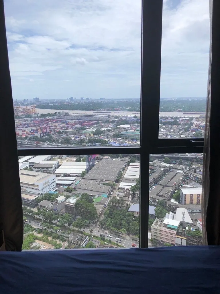 Photo 3 of listing DA-3340934: 2-bedroom condo (50 sq.m.) at Oka Haus Sukhumvit 36