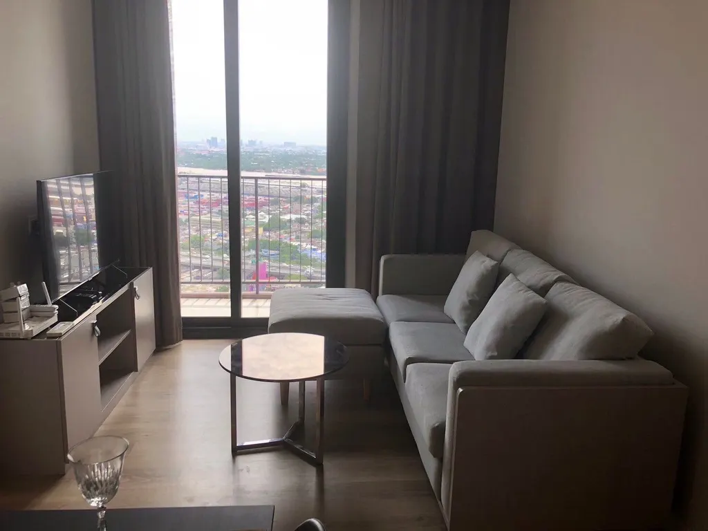 Photo 5 of listing DA-3340934: 2-bedroom condo (50 sq.m.) at Oka Haus Sukhumvit 36