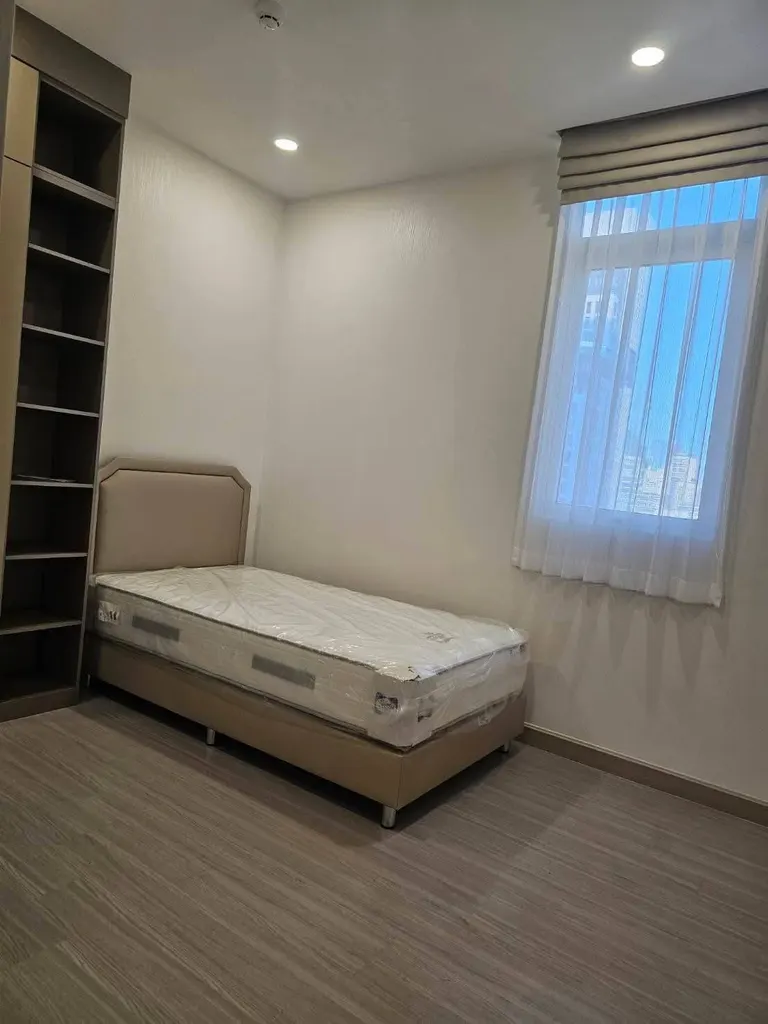 Photo 2 of listing DA-3341890: 2-bedroom condo (73 sq.m.) at Supalai Premier Si Phraya - Samyan