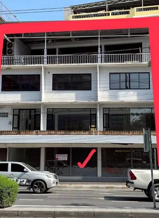 Photo 1 of listing DA-3341979: commercial building (shophouse) (480 sq.m.)