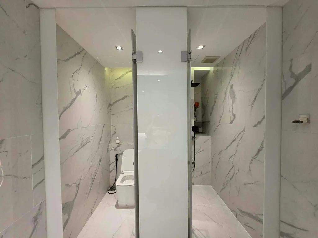 Photo 10 of listing DA-3342512: 2-bedroom condo (65.19 sq.m.) at The Room Phayathai