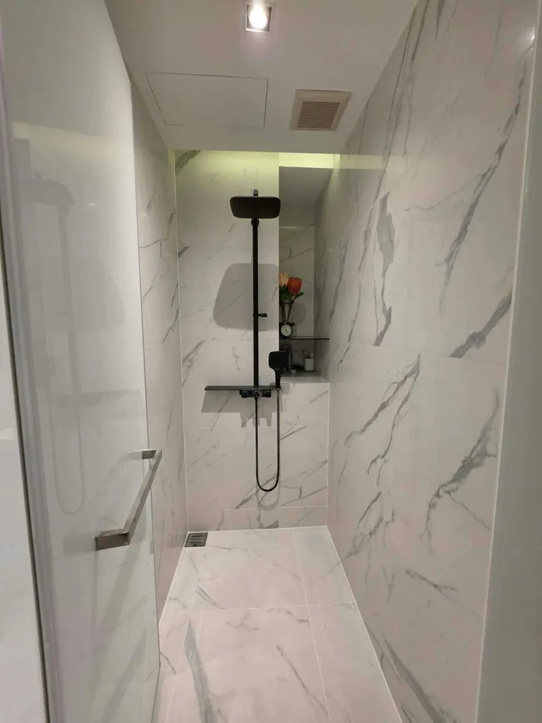 Photo 9 of listing DA-3342512: 2-bedroom condo (65.19 sq.m.) at The Room Phayathai