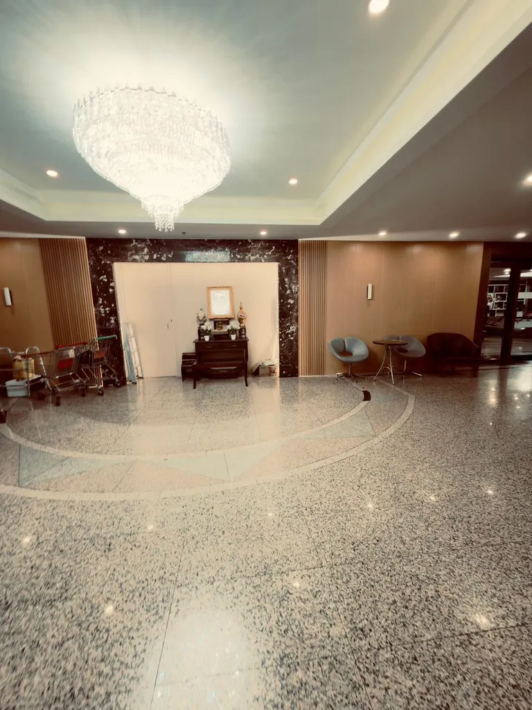 Photo 25 of listing DA-3345525: 2-bedroom condo (95 sq.m.) at Wittayu Complex