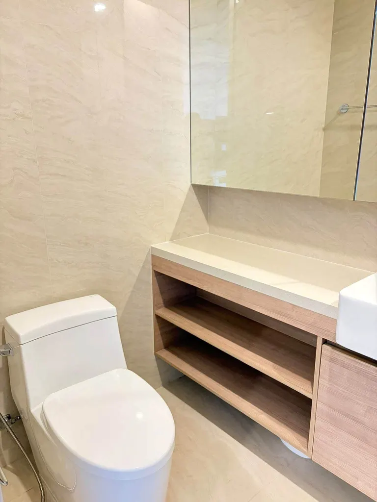 Photo 9 of listing DA-3345528: 1-bedroom condo (31 sq.m.) at Noble Form Thonglor