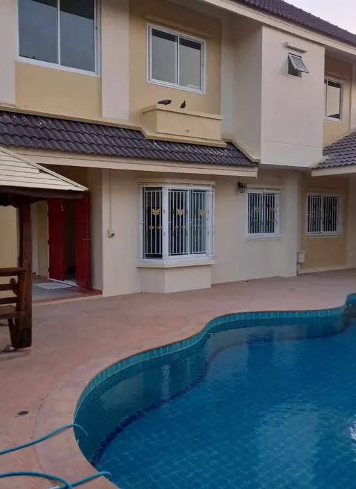 Photo 1 of listing DA-3347064: 5-bedroom villa (400 sq.m.)