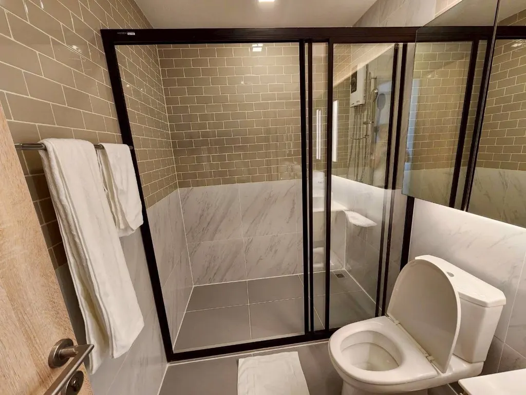 Photo 9 of listing DA-3347195: 1-bedroom condo (47 sq.m.) at XT Phayathai