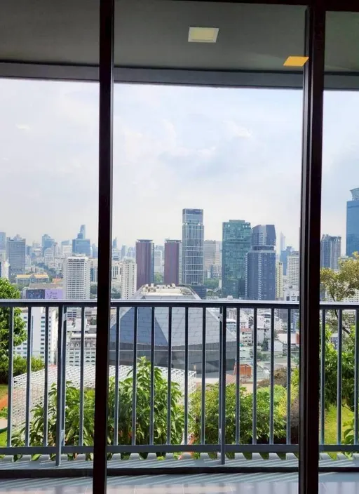 Photo 1 of listing DA-3347195: 1-bedroom condo (47 sq.m.) at XT Phayathai