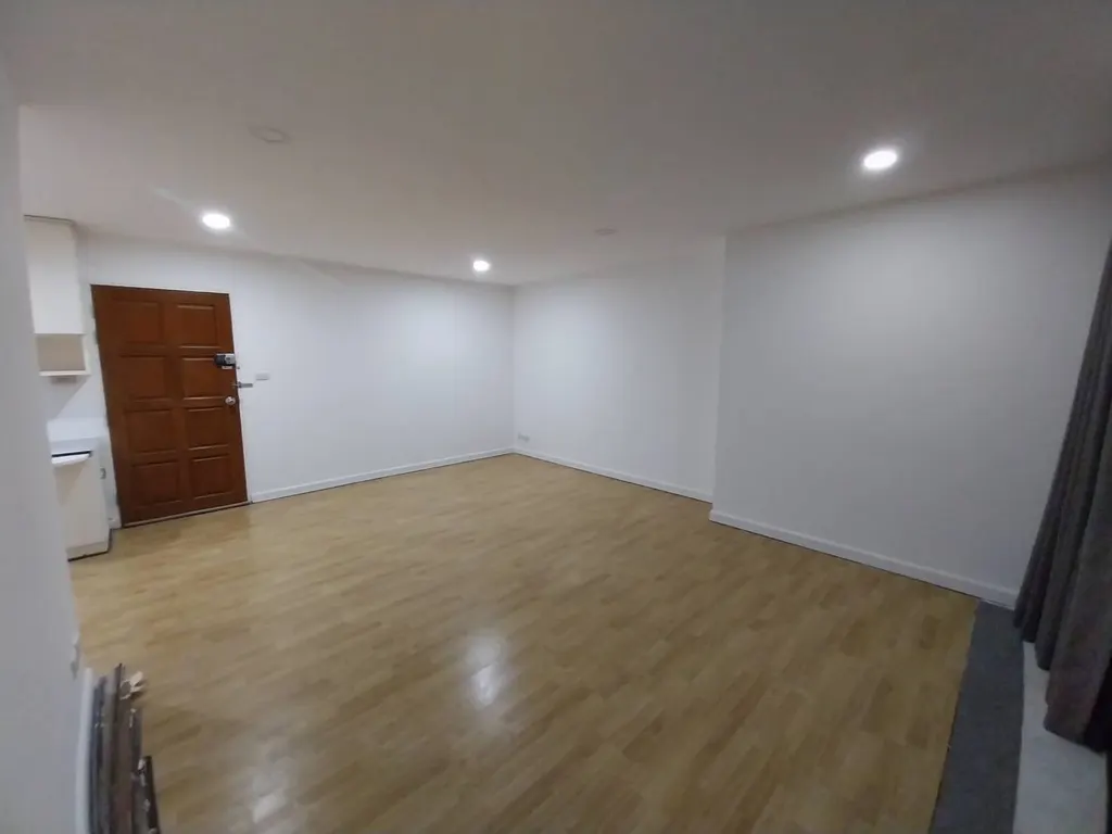 Photo 2 of listing DA-3347415: 1-bedroom condo (63.75 sq.m.) at Ratchada Pavilion Condominium