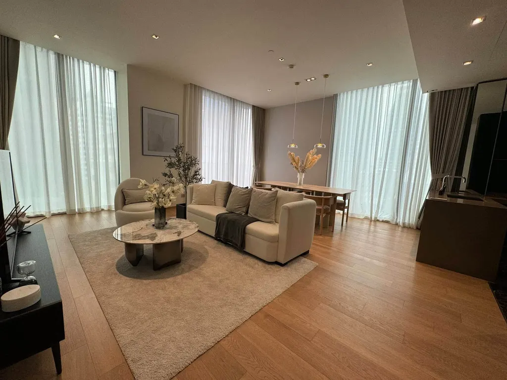 Photo 6 de l'annonce DA-3347482 : condo 2 chambres (90 m²) au 28 Chidlom