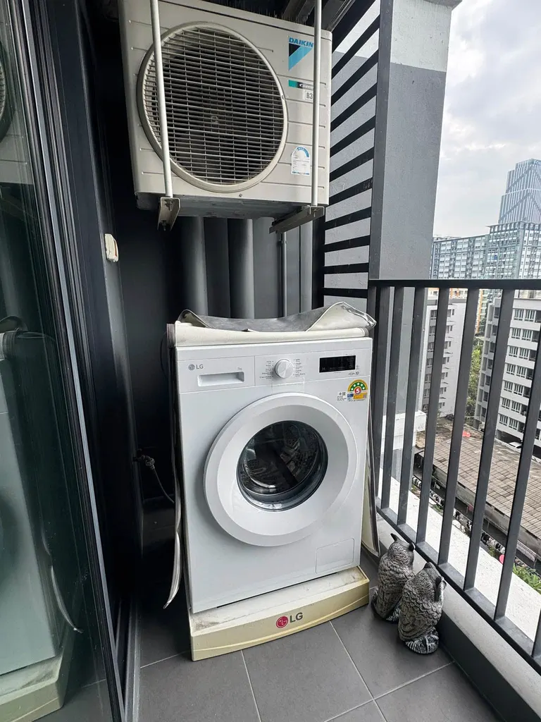 Photo 12 of listing DA-3347763: 1-bedroom condo (31 sq.m.) at Ideo Rama 9 - Asoke