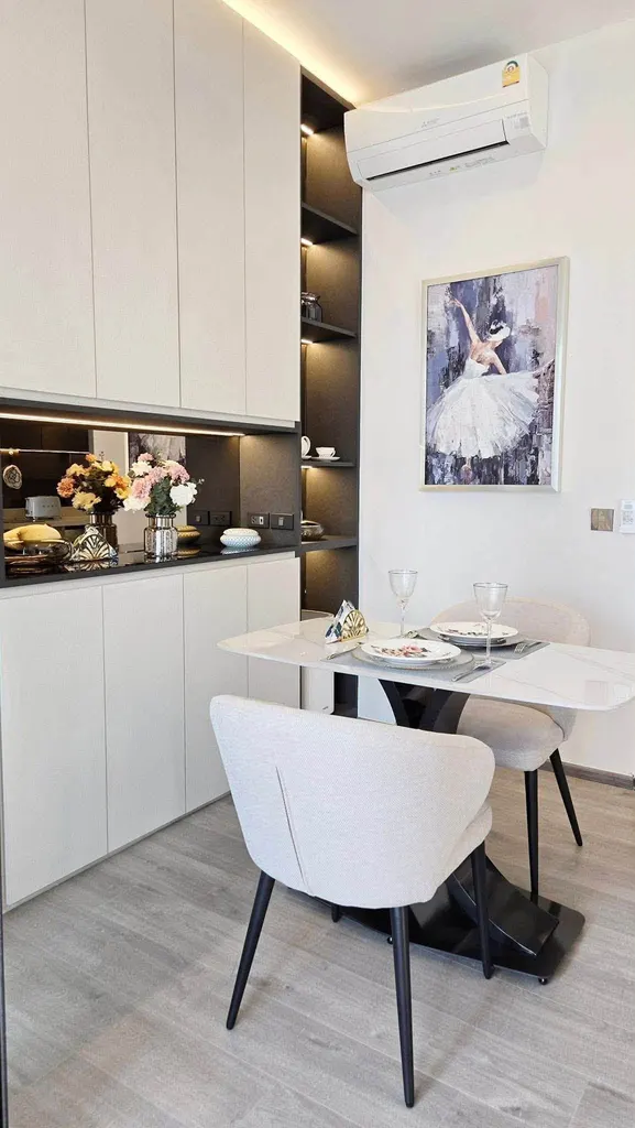 Photo 5 of listing DA-3347765: 1-bedroom condo (36.5 sq.m.) at The Address Siam-Ratchathewi