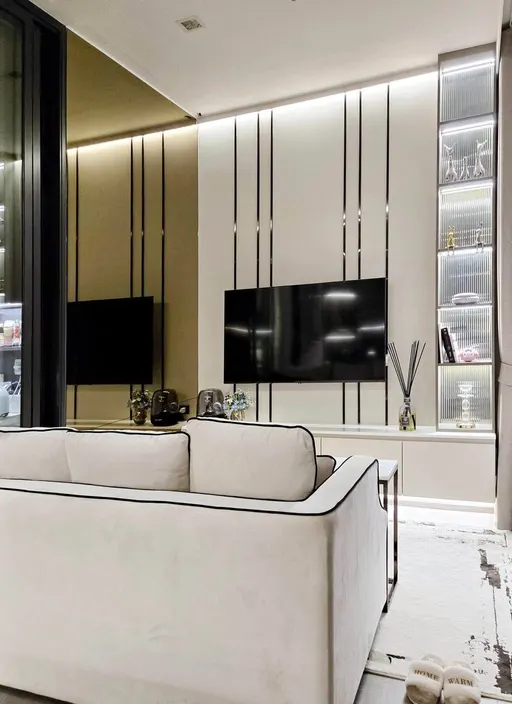 Photo 1 of listing DA-3347765: 1-bedroom condo (36.5 sq.m.) at The Address Siam-Ratchathewi