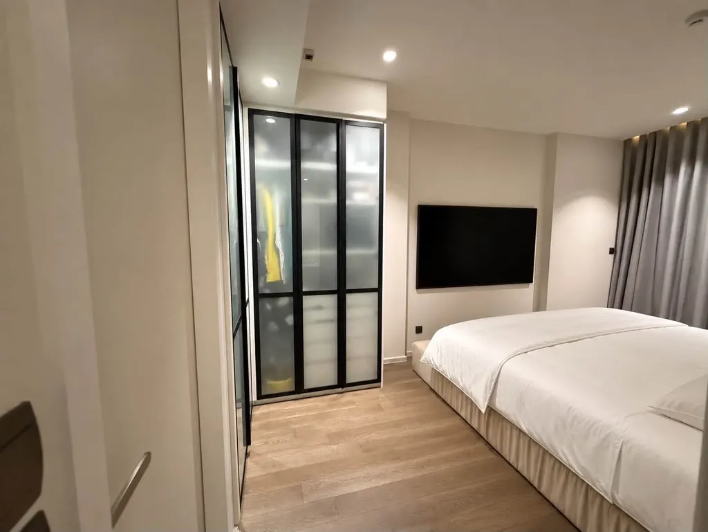 Photo 4 of listing DA-3348550: 1-bedroom condo (43 sq.m.) at Muniq Sukhumvit 23