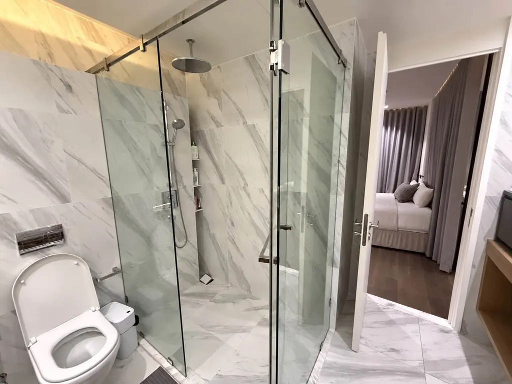 Photo 7 of listing DA-3348550: 1-bedroom condo (43 sq.m.) at Muniq Sukhumvit 23