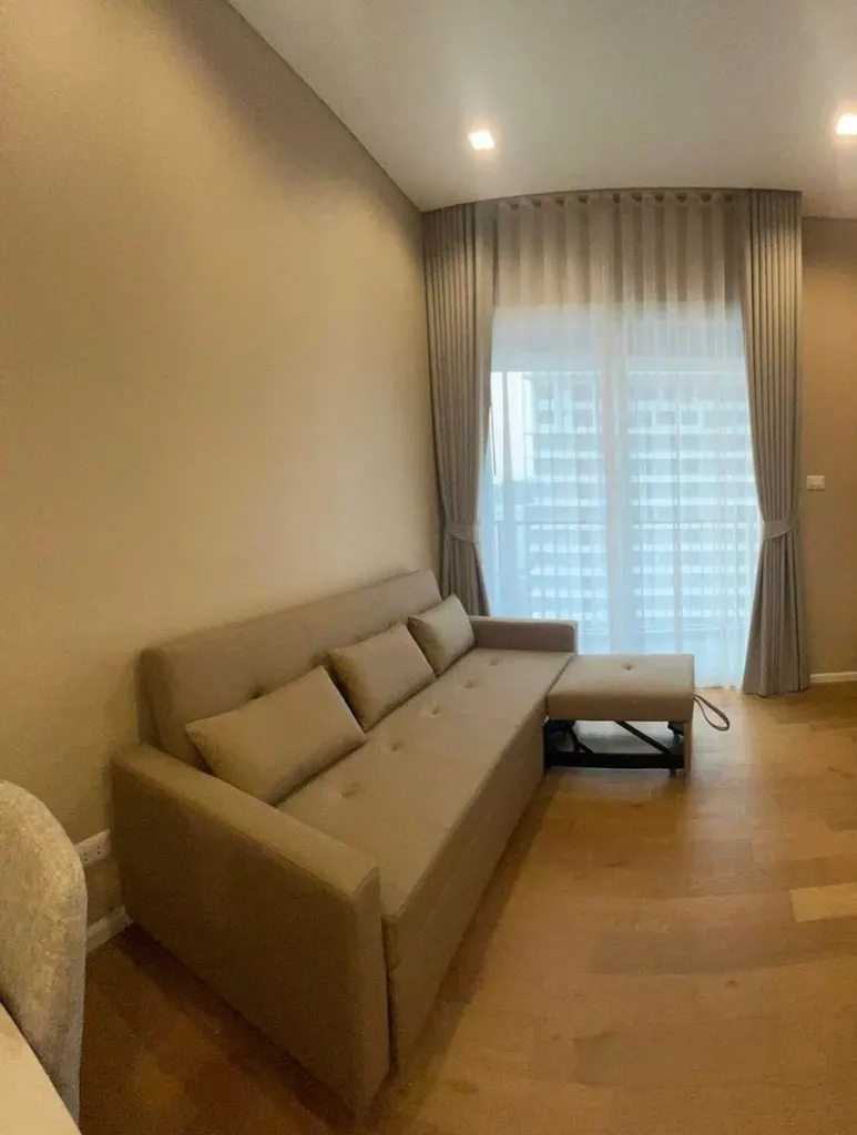 Photo 2 of listing DA-3348553: 1-bedroom condo (40.4 sq.m.) at The Saint Residences