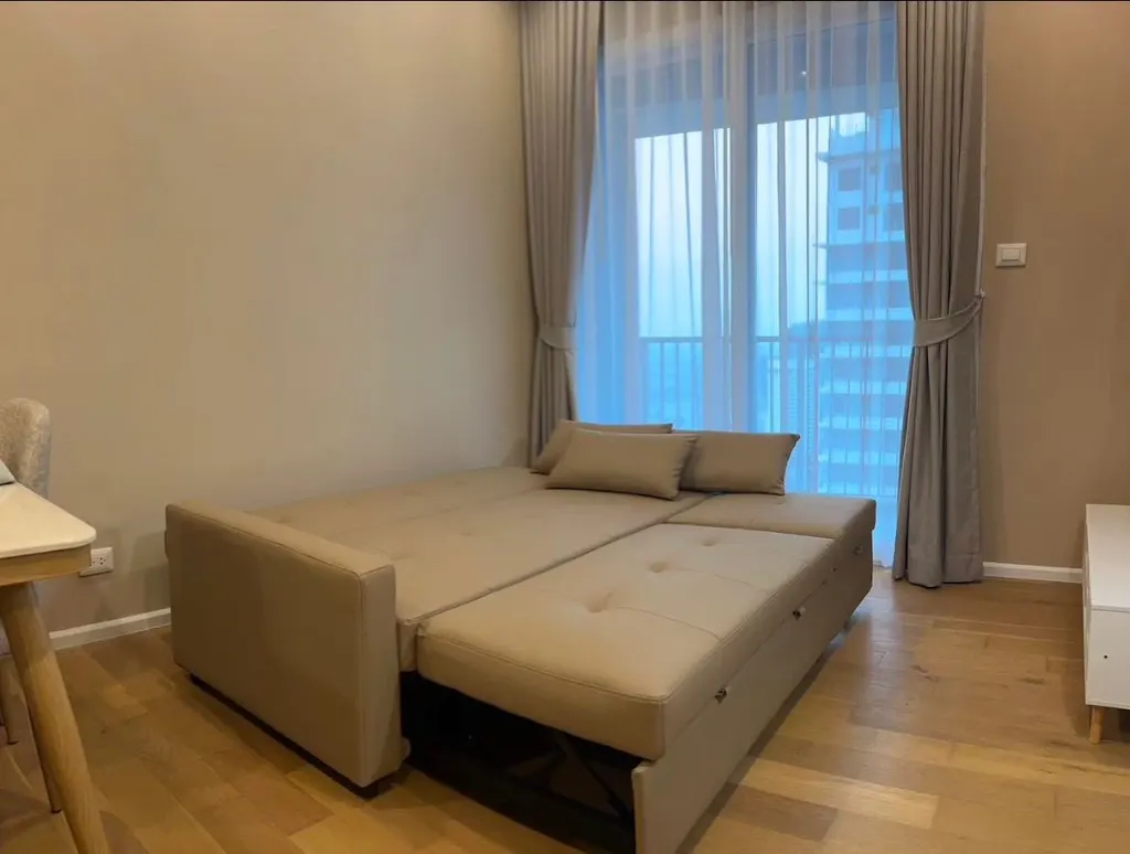 Photo 6 of listing DA-3348553: 1-bedroom condo (40.4 sq.m.) at The Saint Residences