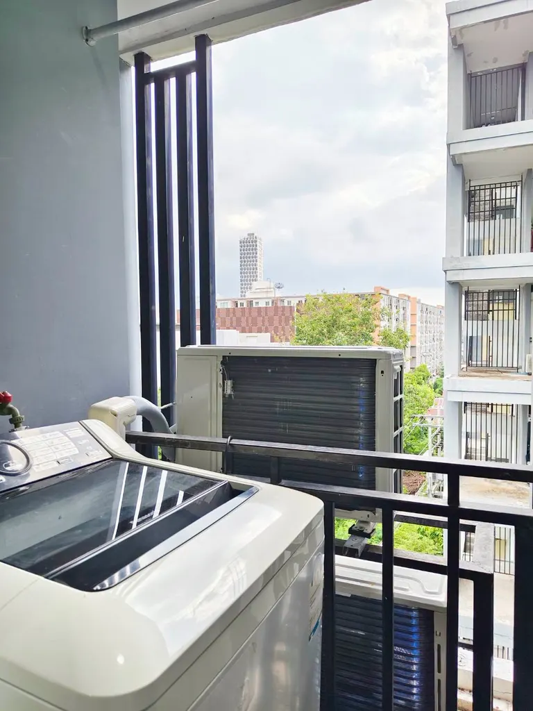 Photo 11 of listing DA-3348583: 1-bedroom condo (28 sq.m.) at Regent Home Sukhumvit 81