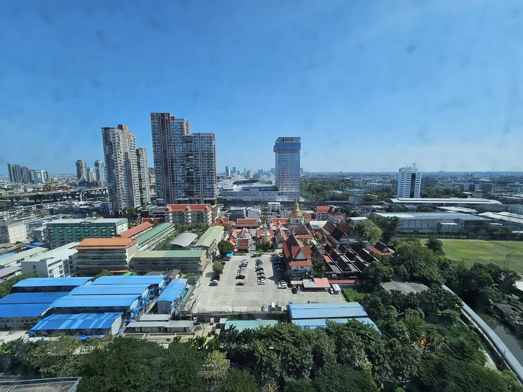Vue depuis l'appartement 1 chambre (28 m²) à Regent Home Bangna