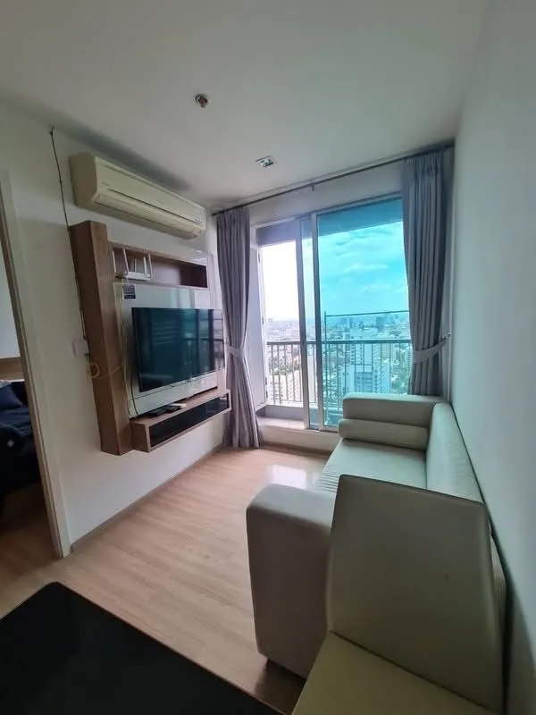 Photo 4 of listing DA-3348597: 1-bedroom condo (35 sq.m.) at RHYTHM Phahon-Ari