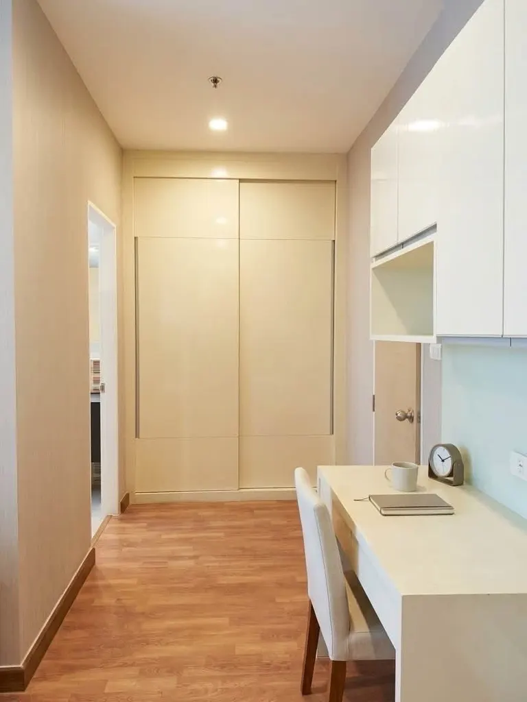 Photo 5 of listing DA-3348685: 1-bedroom condo (45 sq.m.) at The Coast Bangkok
