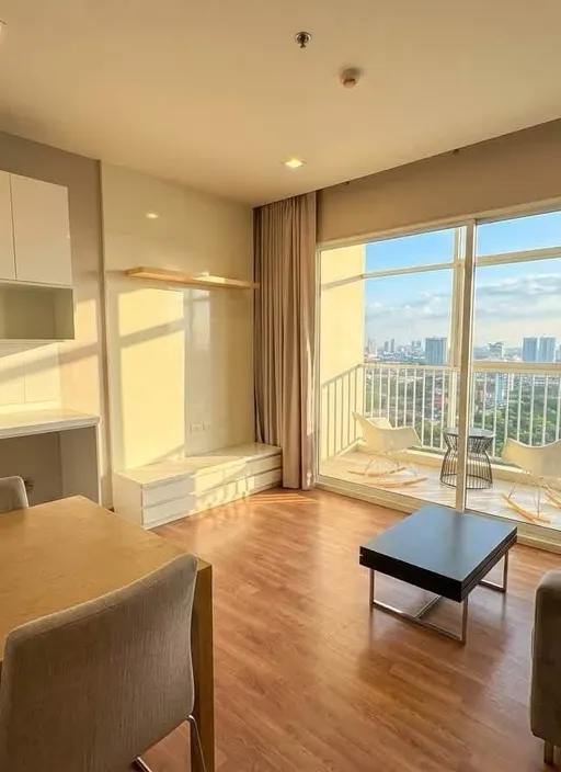 Photo 1 of listing DA-3348685: 1-bedroom condo (45 sq.m.) at The Coast Bangkok