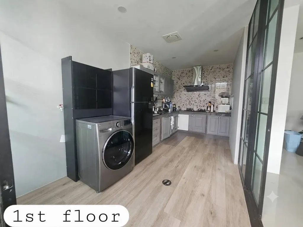 Photo 3 of listing DA-3348693: 4-bedroom townhouse (200 sq.m.)