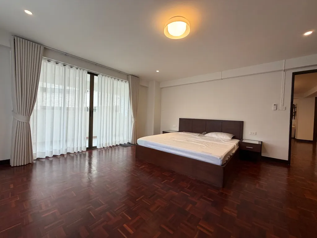 Photo 11 of listing DA-3349937: 3-bedroom apartment (200 sq.m.) at G.S. Housing