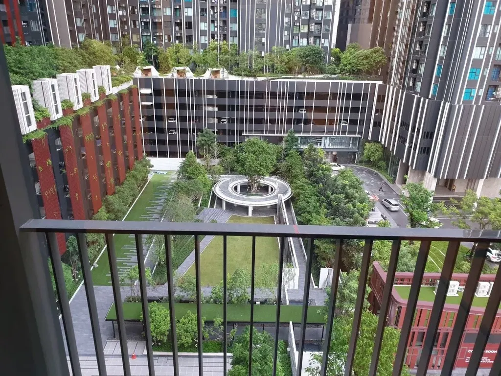 Photo 12 of listing DA-3350391: 1-bedroom condo (35.74 sq.m.) at Life Asoke Hype