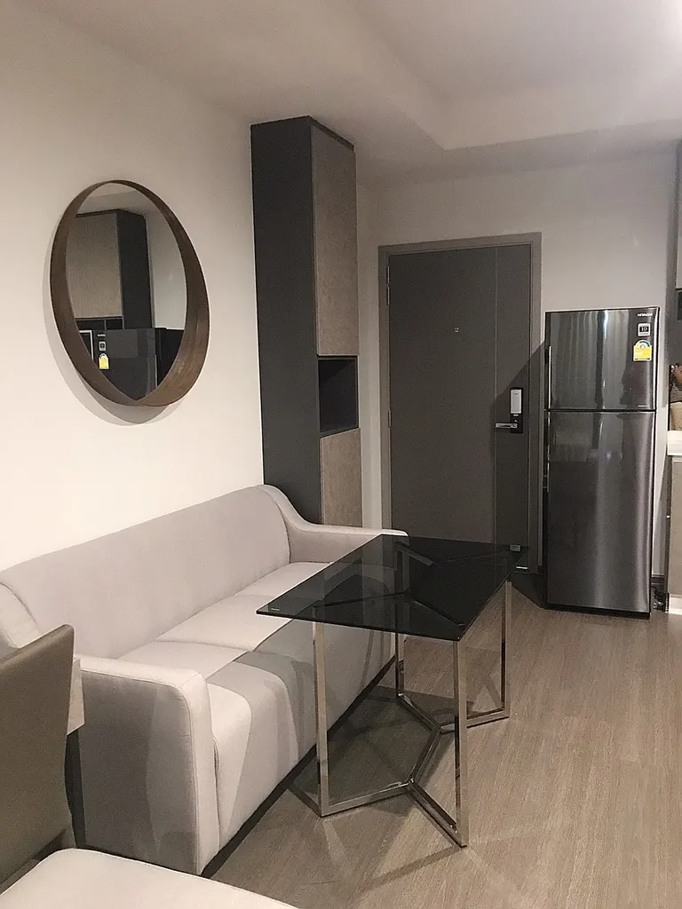 Photo 1 of listing DA-3350856: 2-bedroom condo (47 sq.m.) at Ideo Phaholyothin Chatuchak