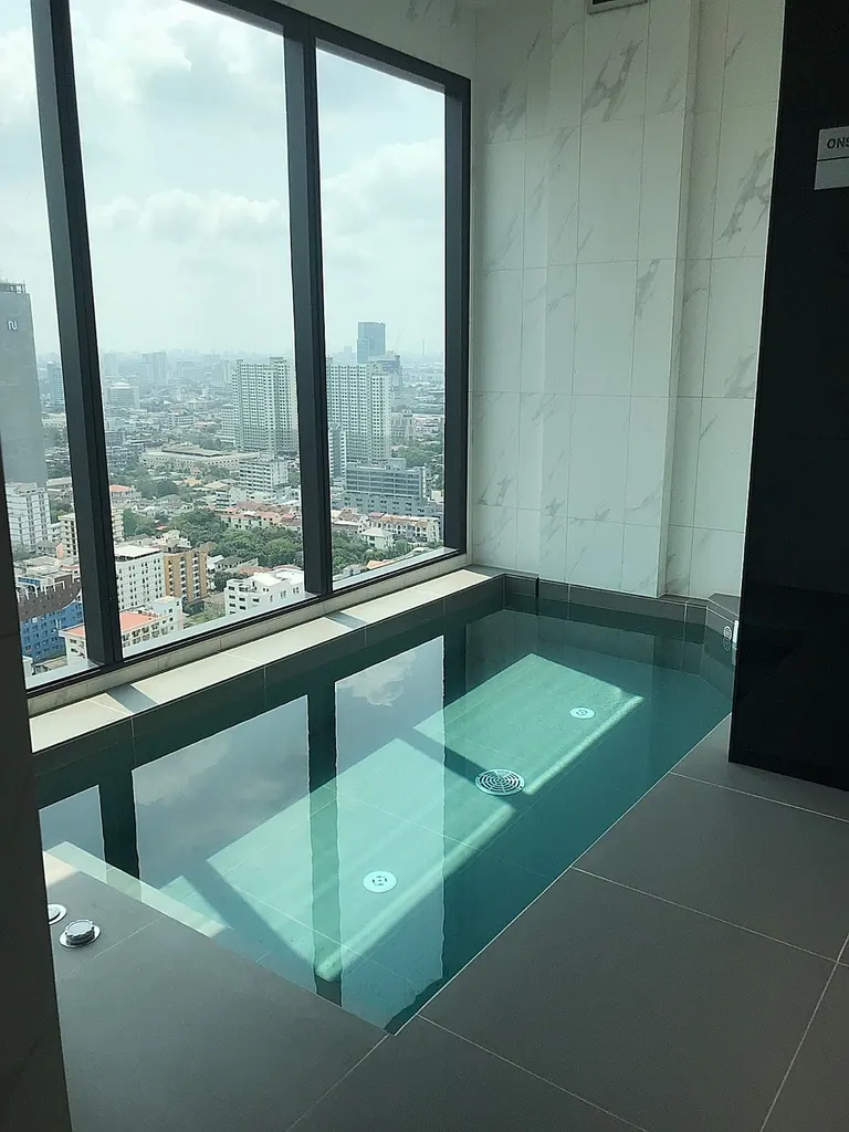 Photo 15 of listing DA-3350856: 2-bedroom condo (47 sq.m.) at Ideo Phaholyothin Chatuchak