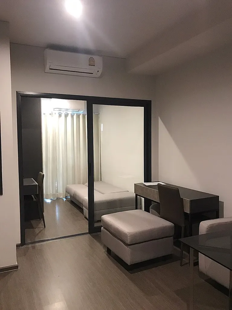 Photo 3 of listing DA-3350856: 2-bedroom condo (47 sq.m.) at Ideo Phaholyothin Chatuchak