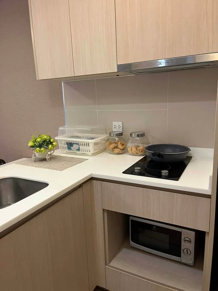 Photo 3 of listing DA-3351037: 1-bedroom condo (31 sq.m.) at Maestro 12 Ratchathewi