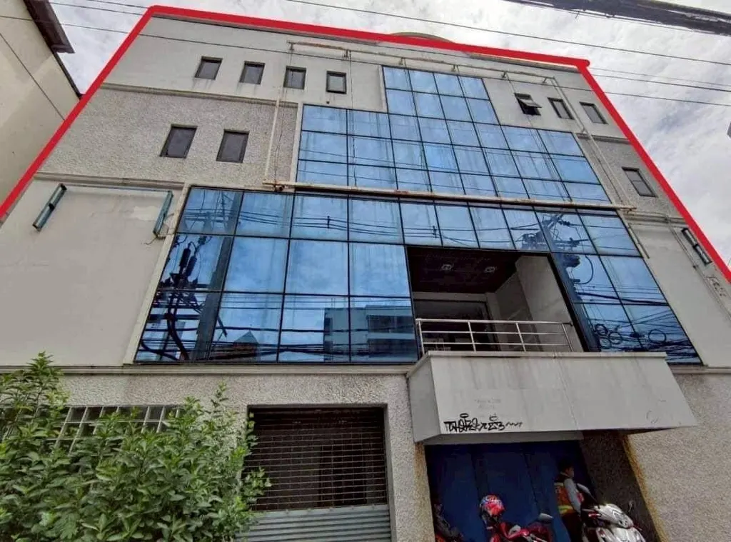 Photo 2 of listing DA-3351038: commercial building (shophouse) (660 sq.m.)