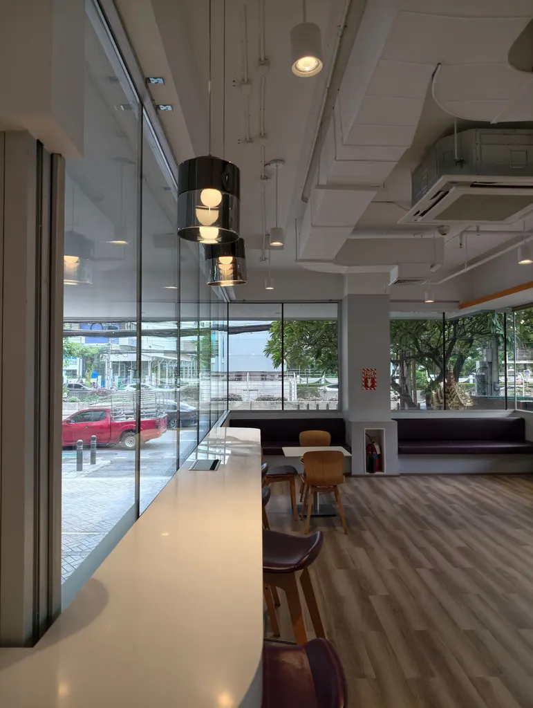 ภาพที่ 4 จากประกาศ DA-3351074 อาคารพาณิชย์ (ตึกแถว) 108 ตร.ม. ย่านสีลม