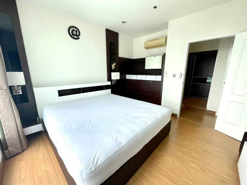 Photo 2 de l'annonce DA-3351077 : condo 1 chambres (56 m²) à The Complete Narathiwat