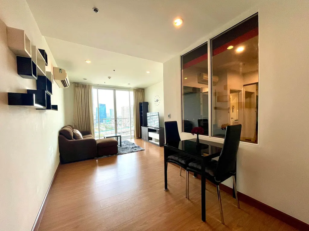 Photo 5 de l'annonce DA-3351077 : condo 1 chambres (56 m²) à The Complete Narathiwat