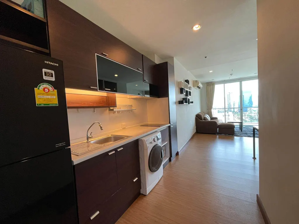 Photo 8 de l'annonce DA-3351077 : condo 1 chambres (56 m²) à The Complete Narathiwat
