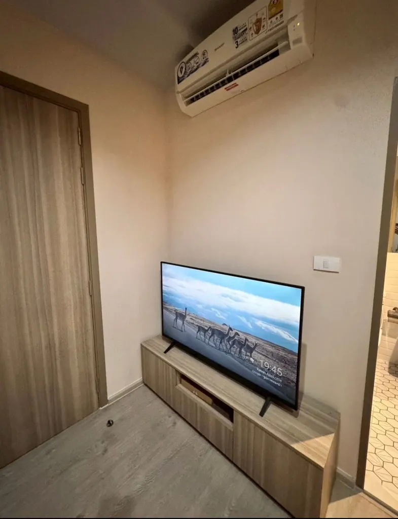Photo 2 of listing DA-3351261: 1-bedroom condo (24.5 sq.m.) at Altitude Unicorn Sathorn-Tha Phra