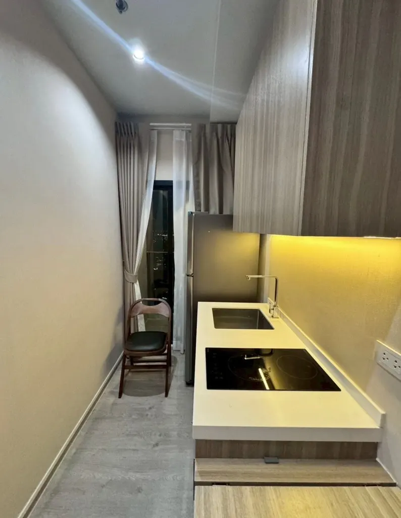 Photo 6 of listing DA-3351261: 1-bedroom condo (24.5 sq.m.) at Altitude Unicorn Sathorn-Tha Phra