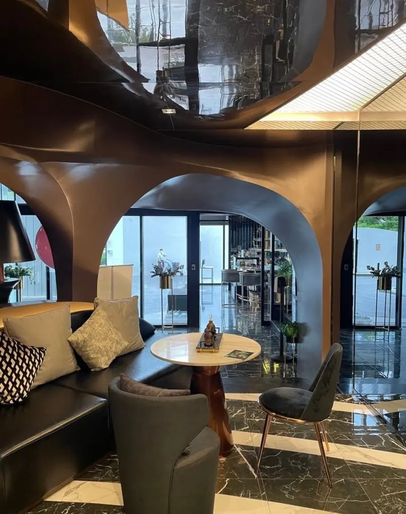 Photo 9 of listing DA-3351261: 1-bedroom condo (24.5 sq.m.) at Altitude Unicorn Sathorn-Tha Phra