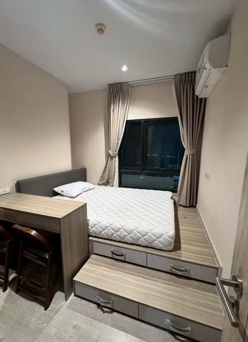 Photo 1 of listing DA-3351261: 1-bedroom condo (24.5 sq.m.) at Altitude Unicorn Sathorn-Tha Phra