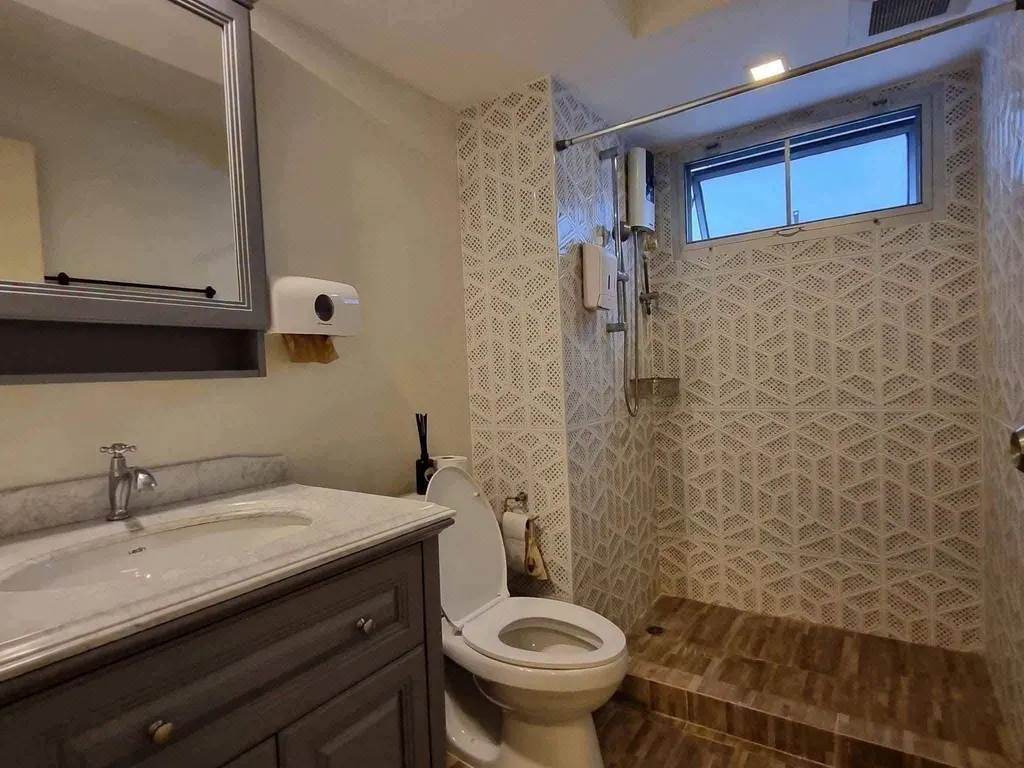 Photo 13 of listing DA-3351434: 2-bedroom condo (58 sq.m.) at The Room Sukhumvit 79