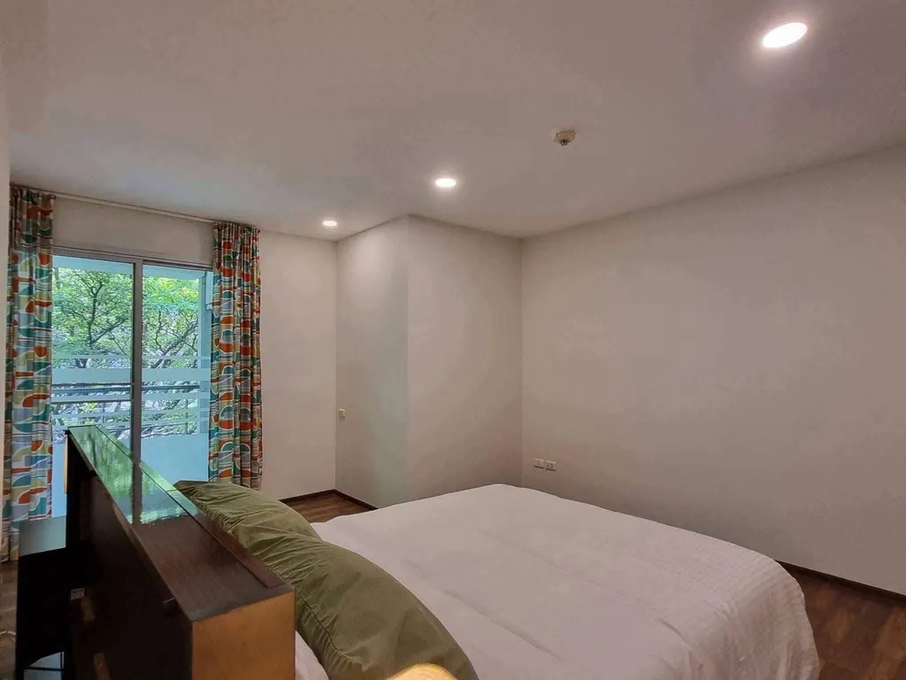 Photo 9 of listing DA-3351434: 2-bedroom condo (58 sq.m.) at The Room Sukhumvit 79