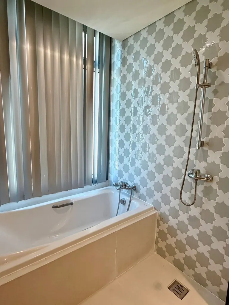 Photo 13 of listing DA-3354003: 2-bedroom condo (95 sq.m.) at Aguston Sukhumvit 22