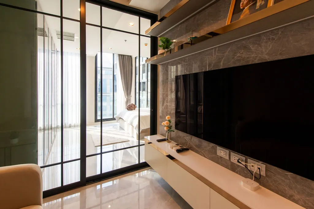 Photo 7 of listing DA-3354192: 1-bedroom condo (48.58 sq.m.) at Noble Ploenchit