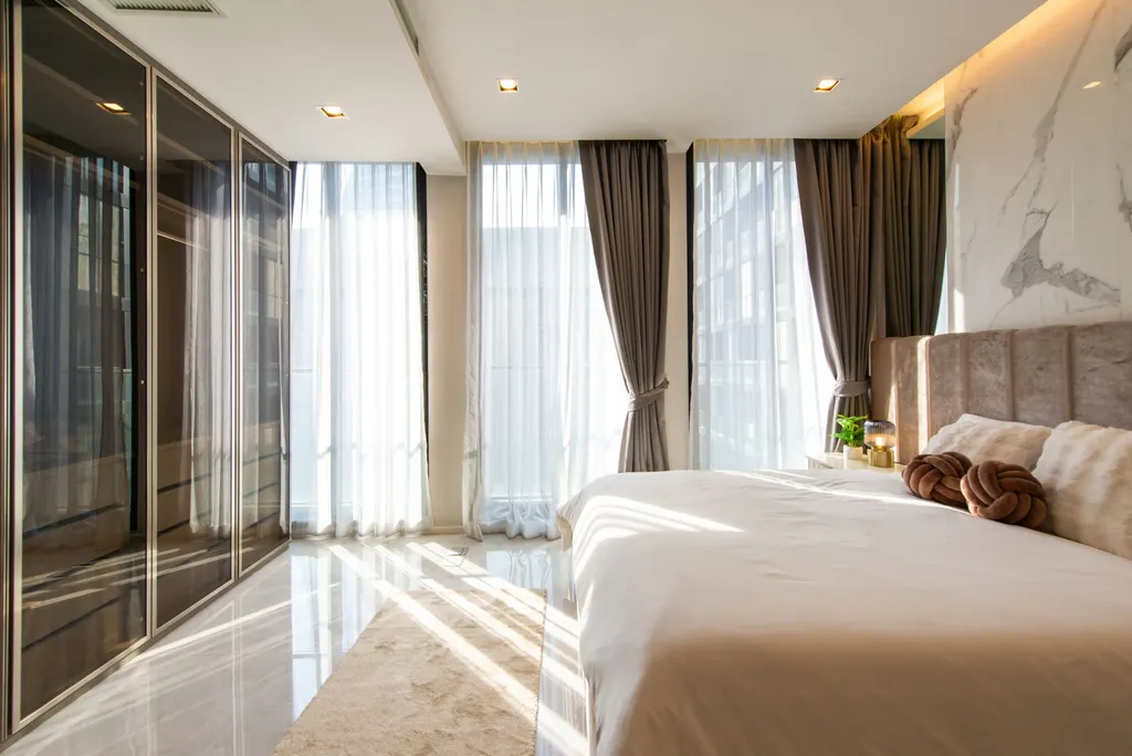 Photo 8 of listing DA-3354192: 1-bedroom condo (48.58 sq.m.) at Noble Ploenchit
