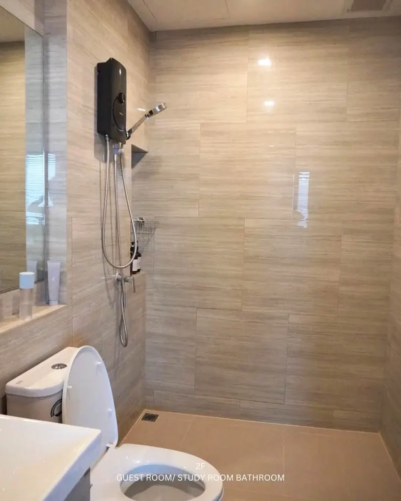Photo 9 of listing DA-3354375: 3-bedroom townhouse (3.5 sq.m.) at Shizen Phatthanakan 32