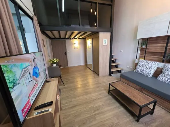 Photo 1 of listing DA-3354396: 1-bedroom condo (42 sq.m.) at Blossom Condo at Fashion Altitude