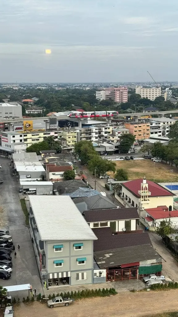 Photo 7 of listing DA-3354396: 1-bedroom condo (42 sq.m.) at Blossom Condo at Fashion Altitude