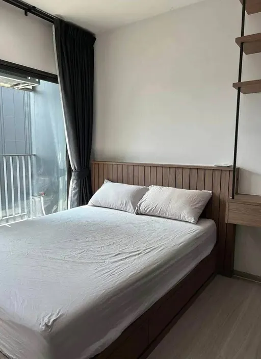 Photo 1 of listing DA-3354522: 1-bedroom condo (35.5 sq.m.) at Life Asoke - Rama 9